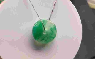 独龙玉轻吗独龙玉值得买吗