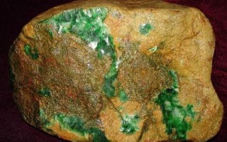 翡翠原石怎么卖,原石翡翠买卖