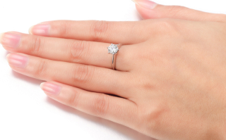 钻戒定制是不是更便宜钻戒定制有什么猫腻