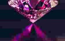 钻石图片大全唯美图片发光钻石图片大全唯美图片