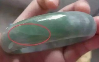 翡翠手镯纹理特征翡翠的结构纹理特征