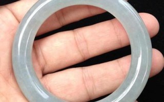 糯冰翡翠手镯级别什么是冰糯种翡翠手镯