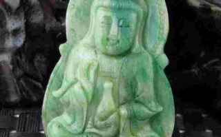 翡翠和玉有什么区别概念是什么,翡翠和玉有什么区别概念是什么翡翠吊坠多少钱一个