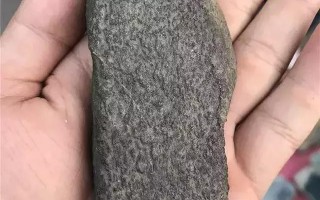 翡翠有油性吗翡翠原石是油性吗