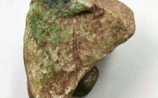 学翡翠原石知识在哪里,如何认识翡翠原石