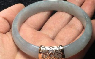 闲置翡翠手镯怎么卖出去8万左右翡翠手镯转让