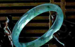 如何辨别翡翠好坏如何辨别翡翠的好坏品质