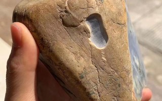 翡翠原石蜂窝,翡翠原石叫什么