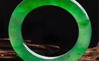 什么样的翡翠手镯升值空间大？