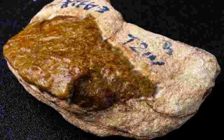 广东四会翡翠原石回收公司广东四会翡翠原石回收