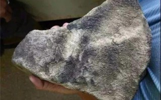 翡翠原石产地在哪里,翡翠原石在哪呢