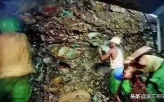 翡翠原石在水里翡翠原石放鱼缸里好吗