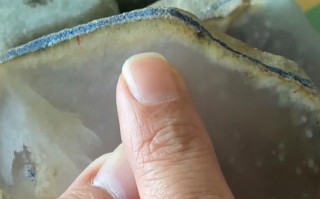 翡翠原石白雾怎么看各种白雾翡翠