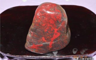 玉石毛料原石翡翠玉原石多少一克