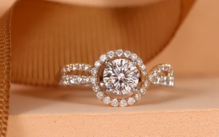 订婚戒指图片订婚戒指