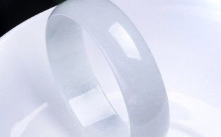 翡翠中千中福翡翠手镯