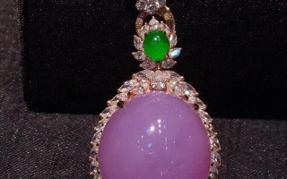 翡翠可以戴着睡觉吗？