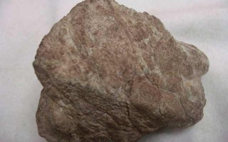 玻璃种翡翠原石莫湾基翡翠原石精华