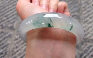 玉出云南——高品质翡翠手镯欣赏！是女人就会爱上！