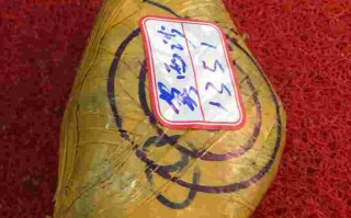 缅甸翡翠原石一手货源,缅甸翡翠原石一手货源店家