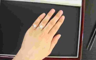 钻石在太阳下会发出什么光,钻石在阳光下图片