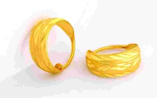 老年人金耳环买几克好老年人金耳环买几克好呢