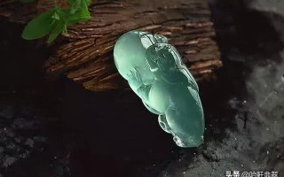 龙石种翡翠原石的简单介绍