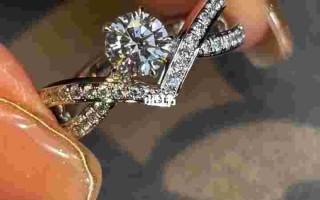 定制钻戒为什么换钻石为什么定制钻戒比买成品钻戒便宜