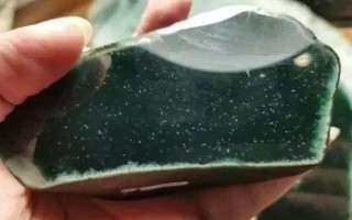 翡翠自己抛光的简单方法翡翠原石打灯怎么磨