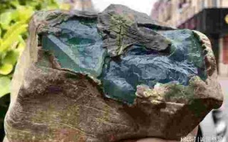 翡翠原石怎么保存好想把翡翠卖掉哪里可以收