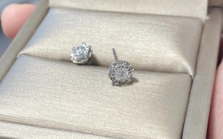 25分钻石耳钉价格,20分钻石耳钉的多大