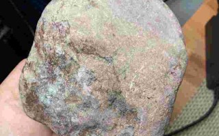 翡翠原石怎么辨别皮壳,翡翠原石怎么辨别皮壳真假