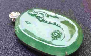 玉与翡翠的区别蛇纹石玉与翡翠的区别