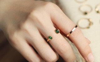 黄金戒指流行款式今年最流行的戒指款式图片女