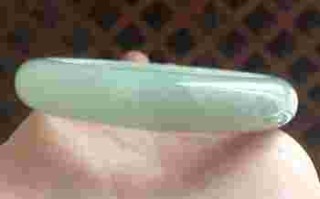 豆种翡翠手镯一般多少钱麓川古翠翡翠手镯