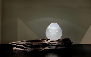 和田玉和翠玉哪一个贵,相同价格的和田玉和翡翠哪个贵