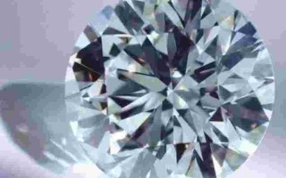 手机灯怎么测钻戒真假,怎么鉴别钻石真假