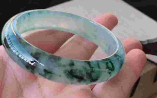 水润翡翠手镯图片大全大图,水润翡翠手镯图片大全