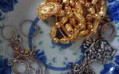 关于附近黄金回收上门的信息