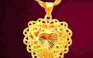 老凤祥3000左右金项链老凤祥3000左右金项链款式