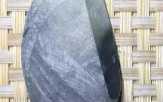 翡翠色料原石切片翡翠为什么要选择原石