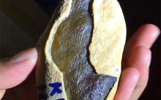 翡翠原石混合体,翡翠原石的价位