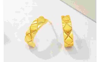 一对黄金耳钉多少克,一对黄金耳钉多少克正常