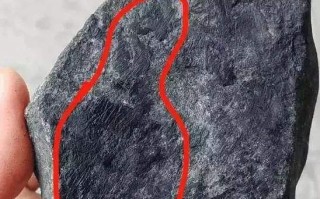 翡翠赌石有哪些基础知识翡翠赌石赌的是什么