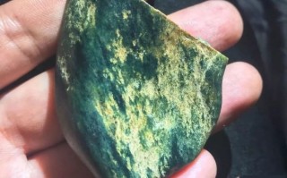 翡翠原石白沙皮知识白岩沙皮壳翡翠原石特点