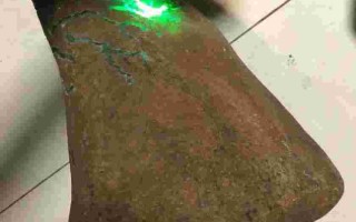 想把翡翠卖掉哪里可以收翡翠原石哪里可以找到