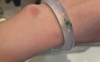 翡翠原石三不买刘姐的简单介绍