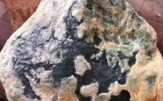 莫西沙翡翠原石特点,莫西沙翡翠原石