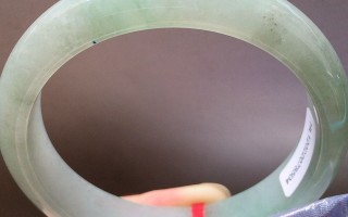 缅甸翡翠手镯老坑糯种翡翠手镯价格