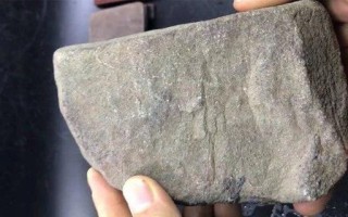 翡翠原石切片哪种好,翡翠原石怎么处理好